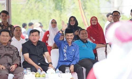 Pawai Alegoris Meriahkan HUT RI ke-79 di Solok Selatan, Kreativitas Pelajar dan Komunitas Jadi&nbsp;Sorotan