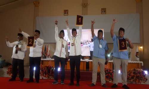 KPU Pariaman Membuka Rapat Pengundian Nomor Urut Pasangan Calon Walikota dan Wakil Walikota&nbsp;Pariaman